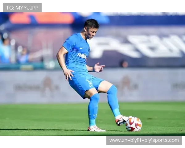 足球合同到期后续约谈判时比赛表现是否成为关键决策参考因素